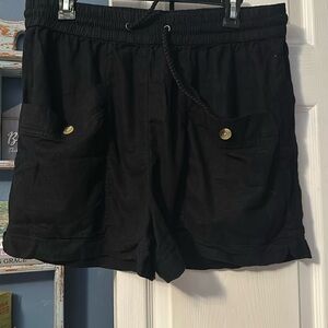 Ladies shorts Sz L by Chances R